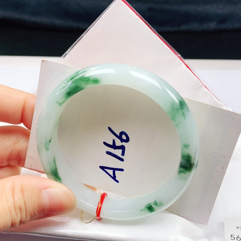 【闪购商品】翡翠手镯未镶嵌56➕圈口