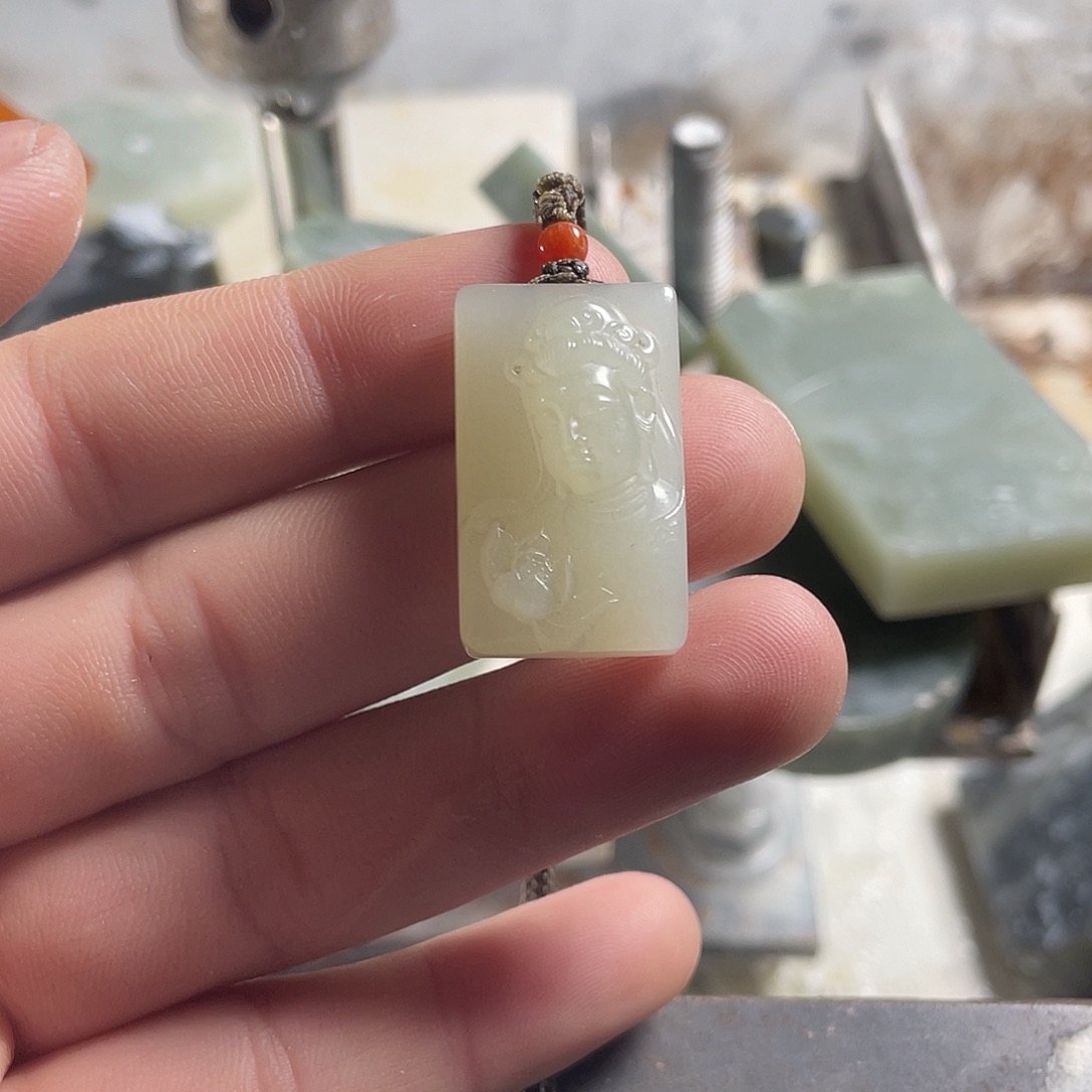 和田玉（糖玉）未镶嵌颈饰