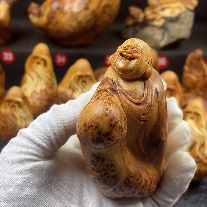 用***4柏木（崖柏）米勒手把件