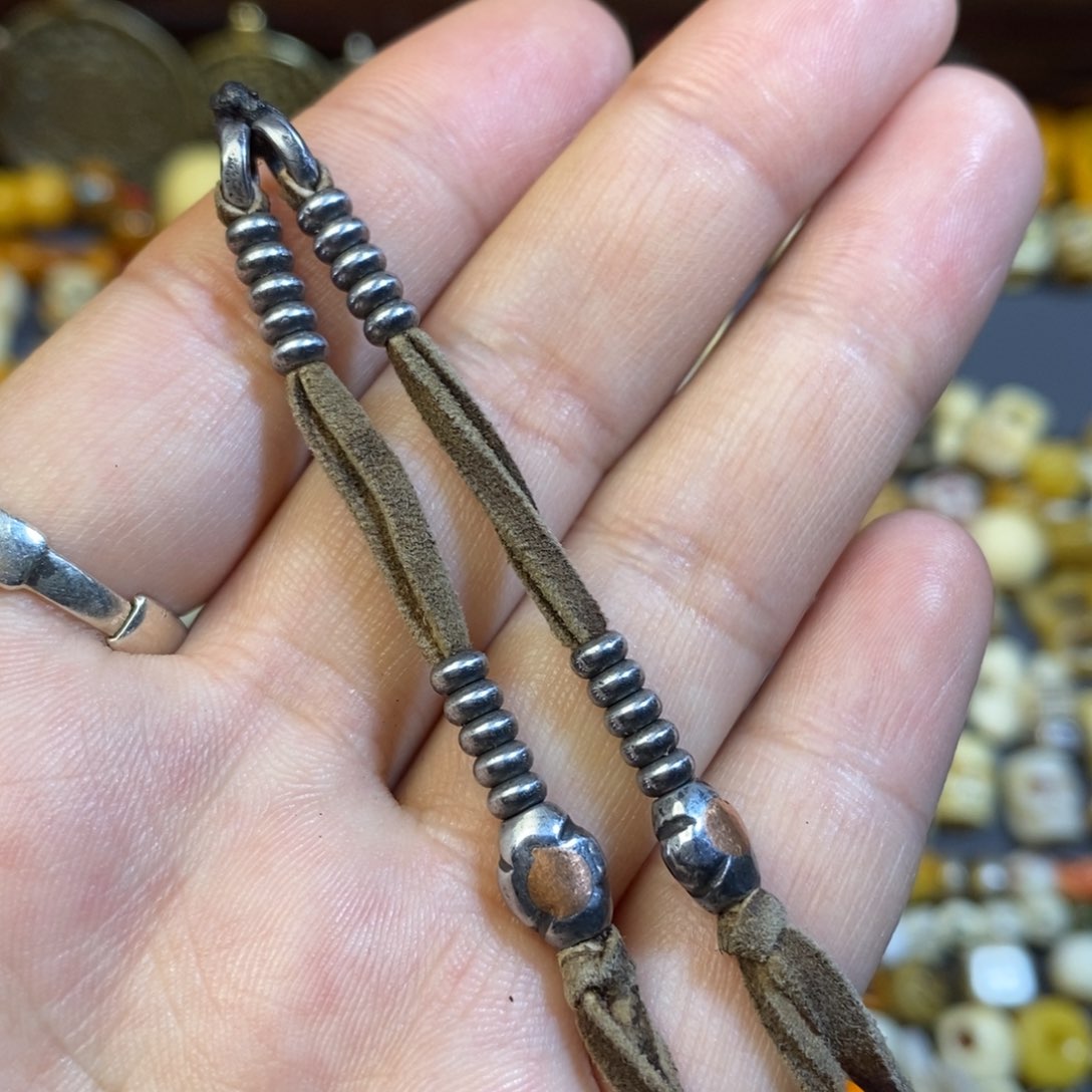 琉璃颈饰配饰吊坠