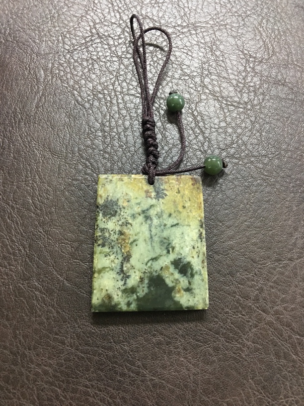 河磨玉随形挂件吊坠天然玉石