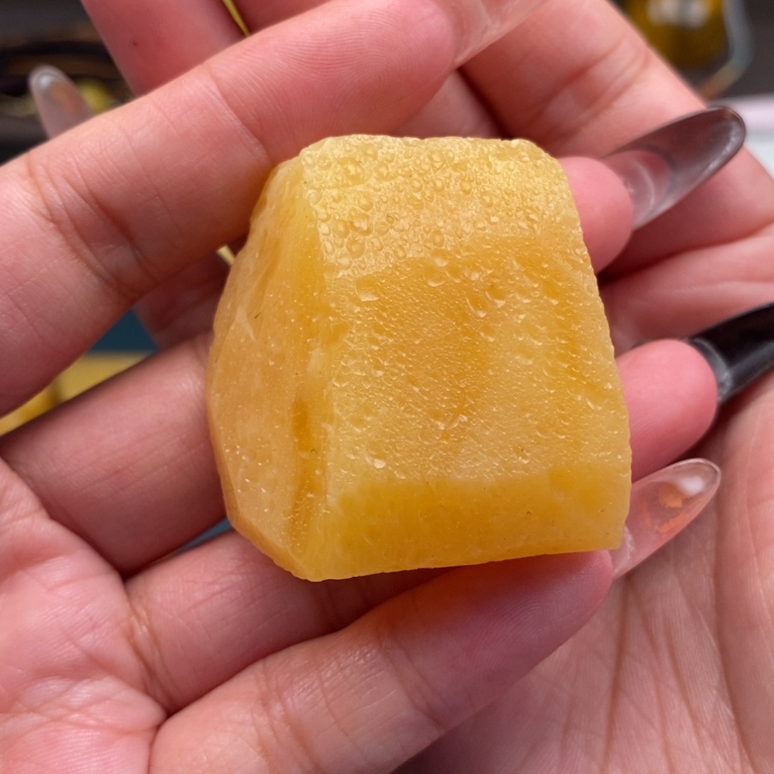 定制琥珀未镶嵌蜜蜡