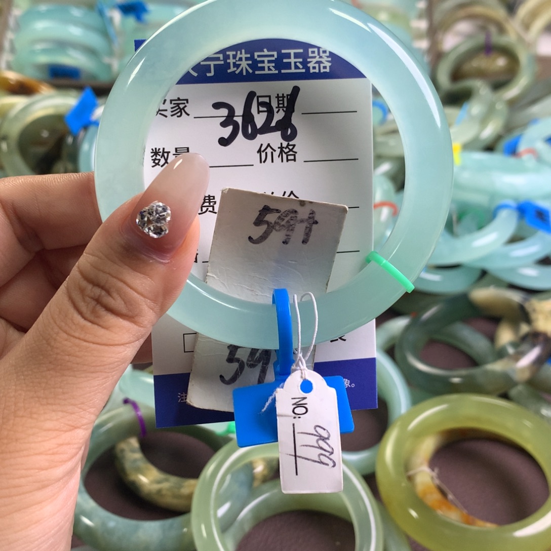 未镶嵌蛇纹石玉手镯3626