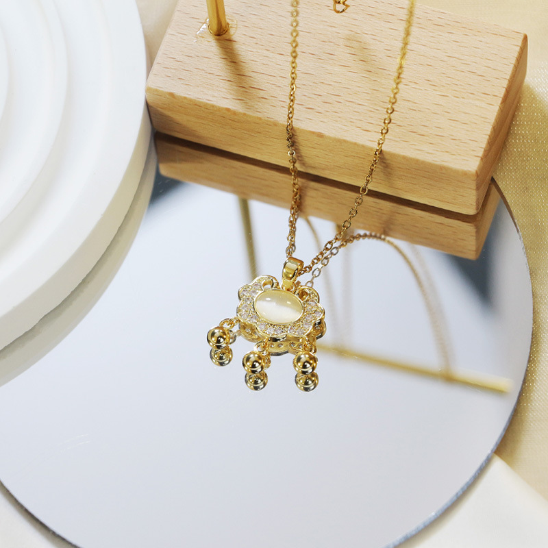 钛钢锆石吊坠 设计感项链女轻奢小众同心锁吊坠ins冷淡风锁骨链 