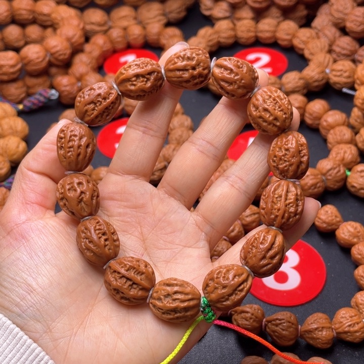 文玩核桃吊坠粗筋小枣