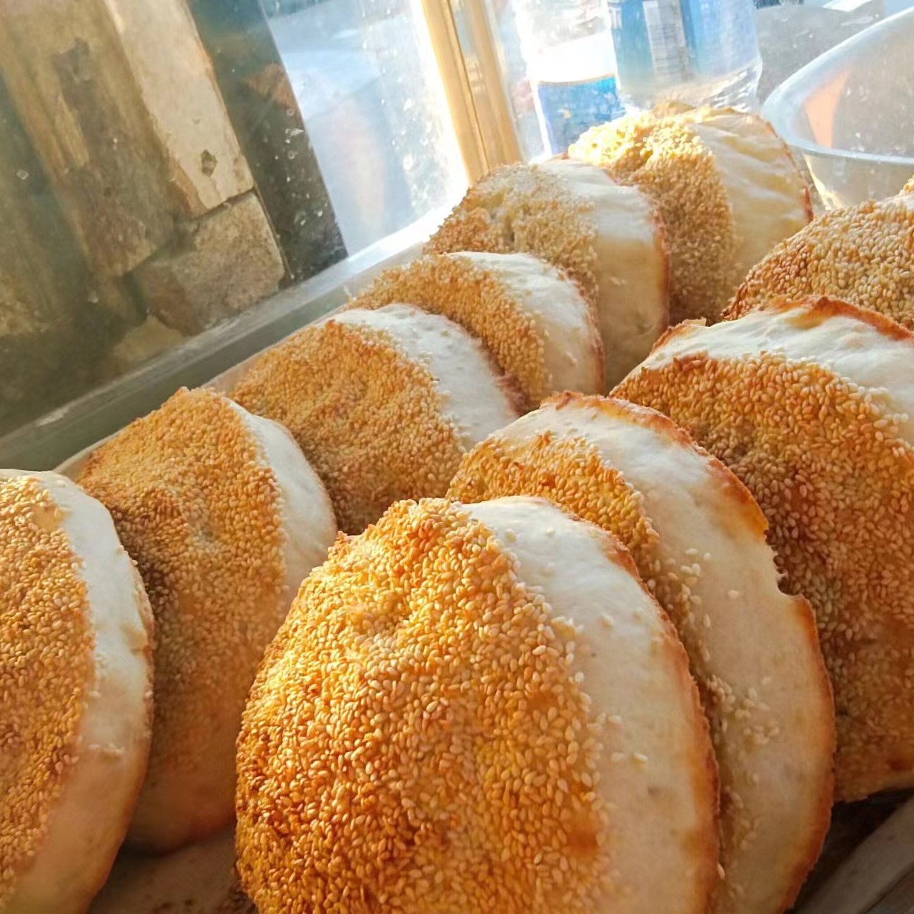 山东传统美食纯手工吊炉烧饼地方特色