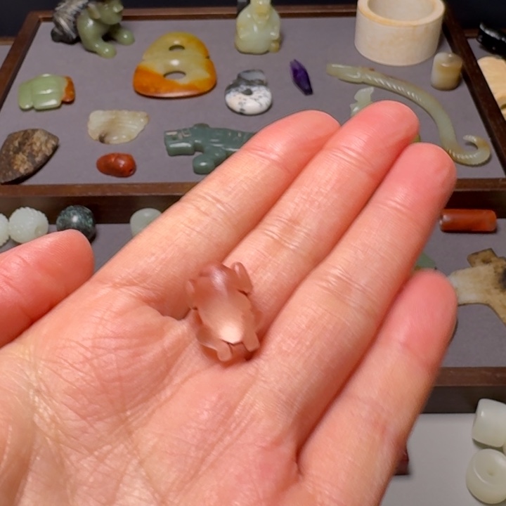 和田玉（糖玉）挂件未镶嵌墨*