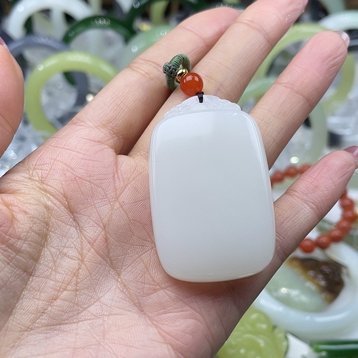 和田玉挂件未镶嵌