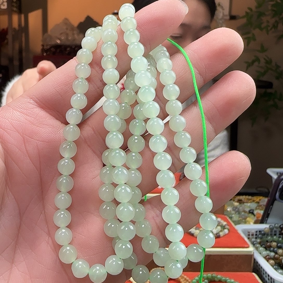 和田玉手链未镶嵌卡6mm