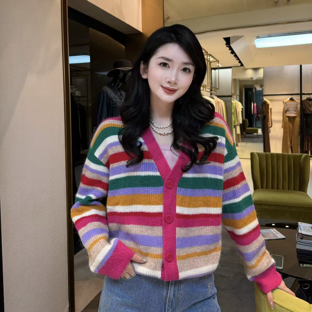 阿玛施AMASS 彩虹条纹撞色V领针织开衫5499239