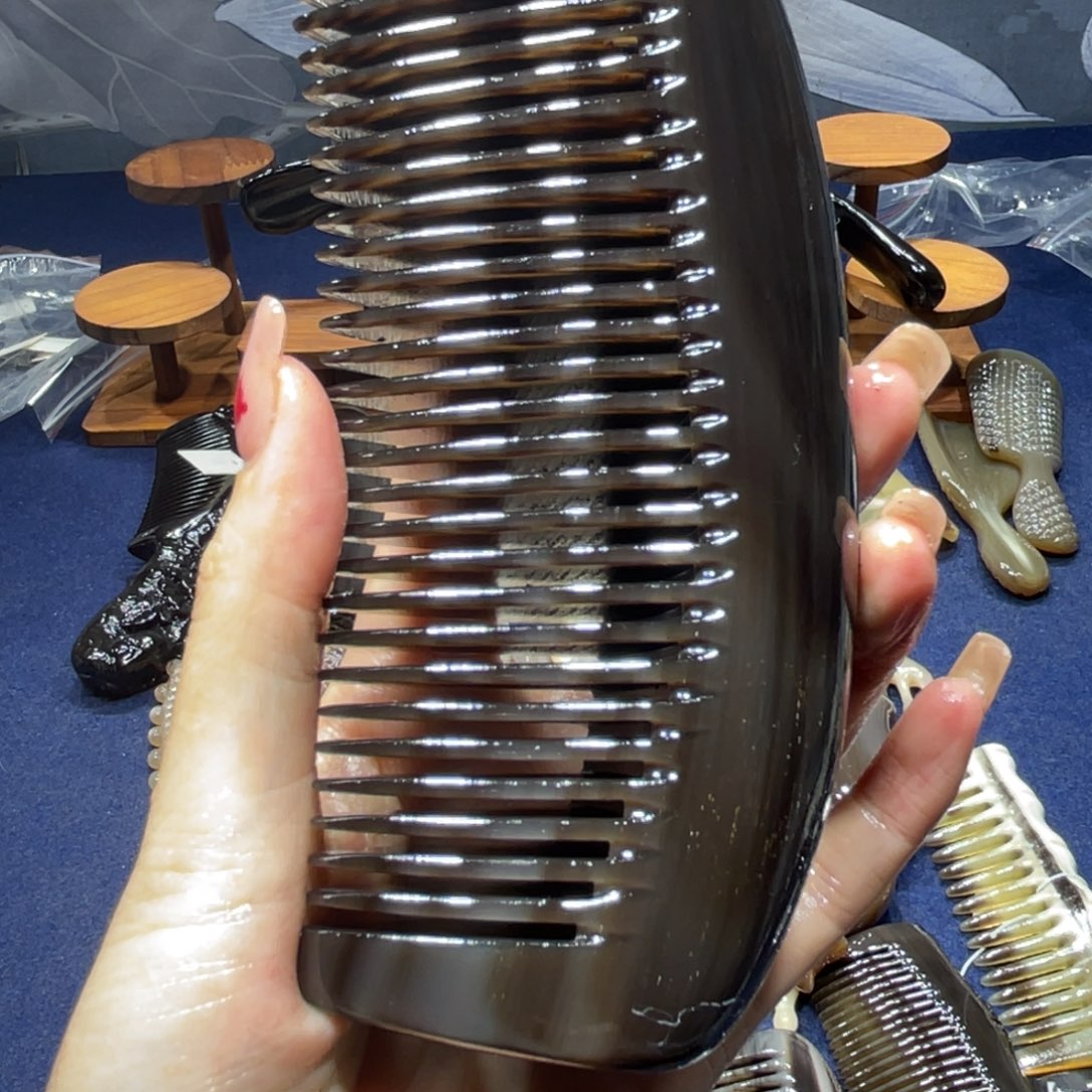 白水牛专拍整角月梳）ghh