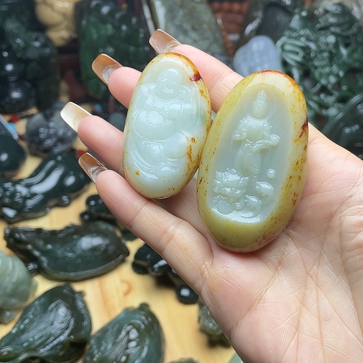 渴***望和田玉未镶嵌挂件