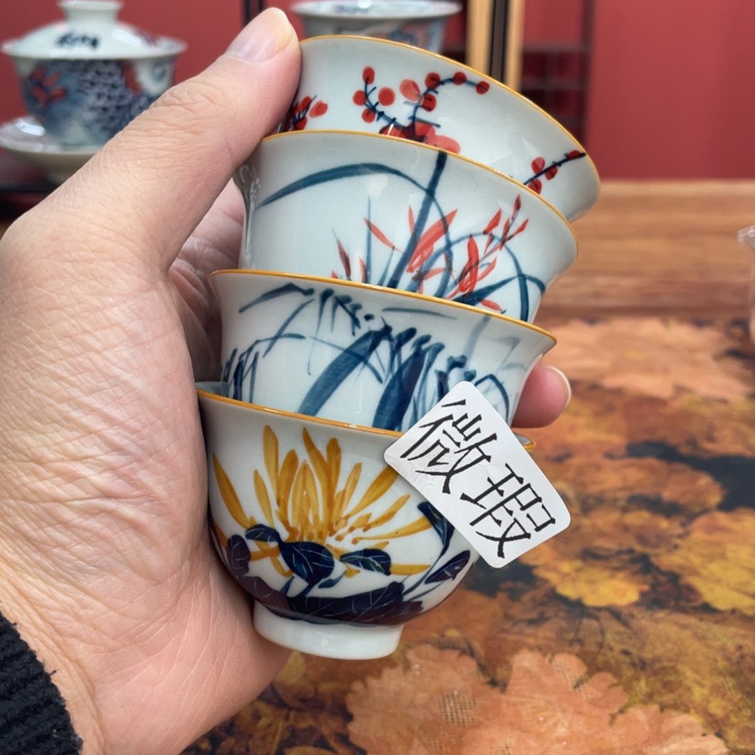 釉下手绘茶具微瑕