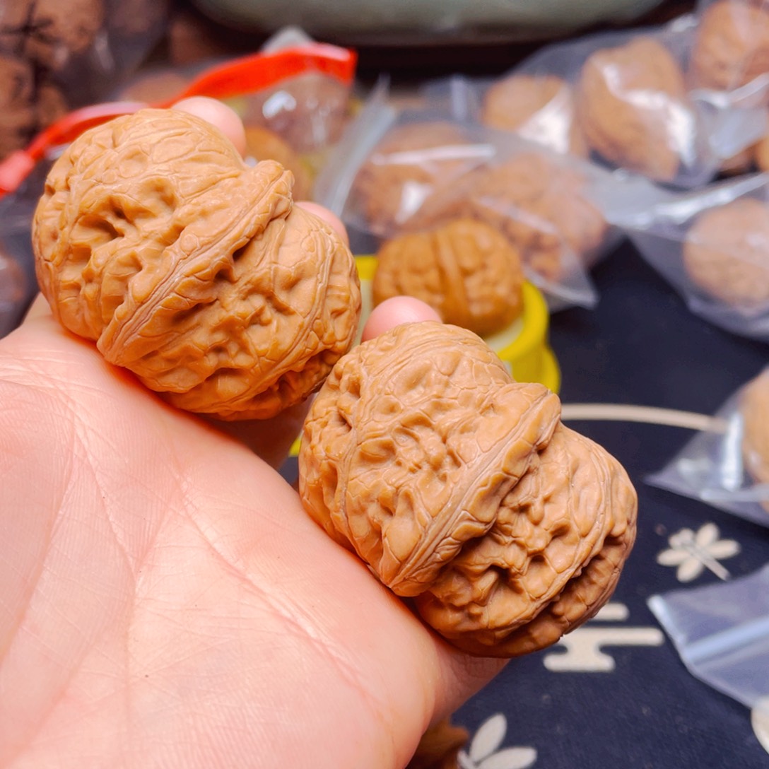 吊坠文玩核桃平谷元宝