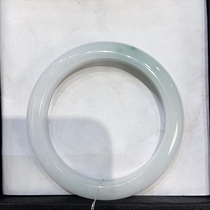 翡翠未镶嵌手镯翡翠手镯300549