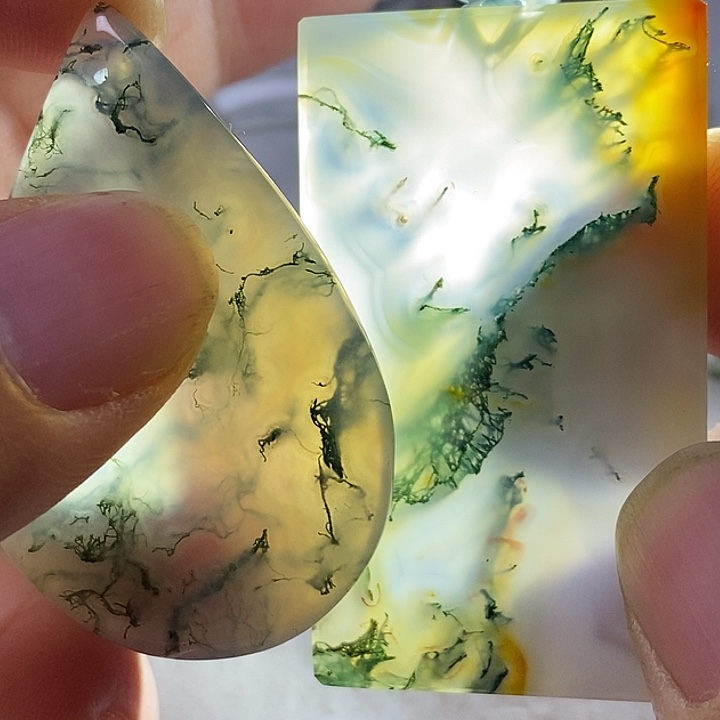 孙***迪玛瑙/玉髓未镶嵌颈饰