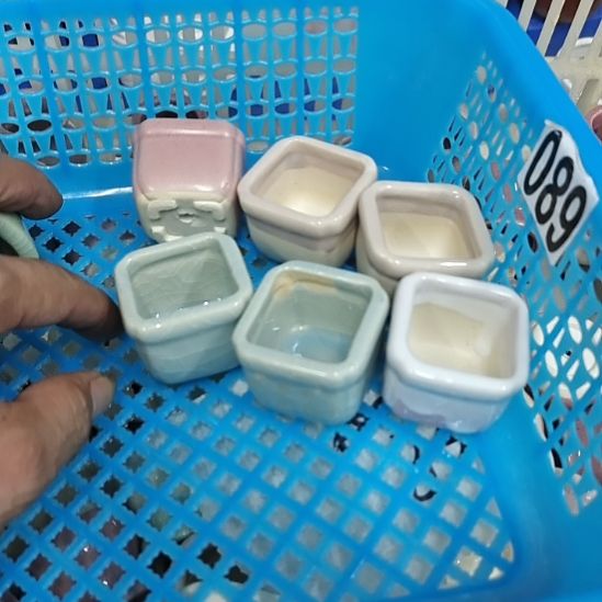 微瑕陶瓷盆12包邮