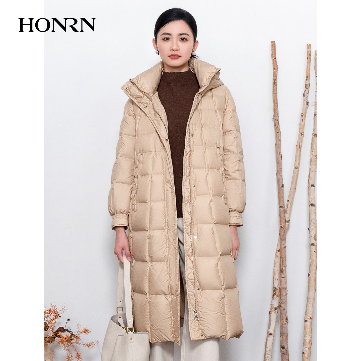 HONRN/红人长款显瘦连帽鸭绒面包服羽绒服外套冬季女款HK59YR064