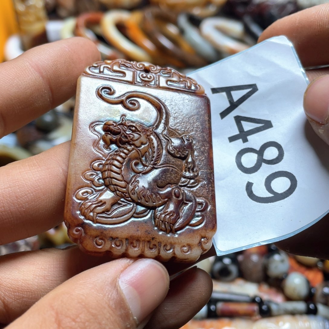 和田玉（糖玉）挂件未镶嵌