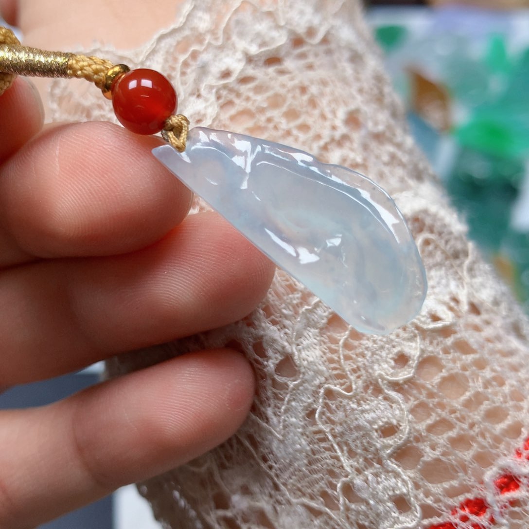 【闪购商品】翡翠吊坠(不含链)未镶嵌