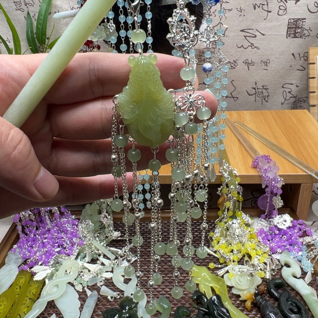 蛇纹石玉合金发饰