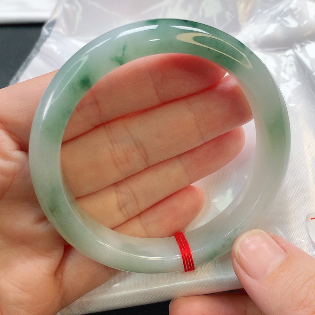 翡翠手镯未镶嵌58正