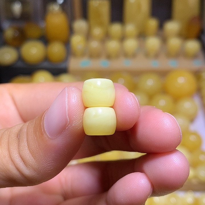 裸石蜜蜡未镶嵌天然俄料金白妖花蜜蜡精工直切9.5