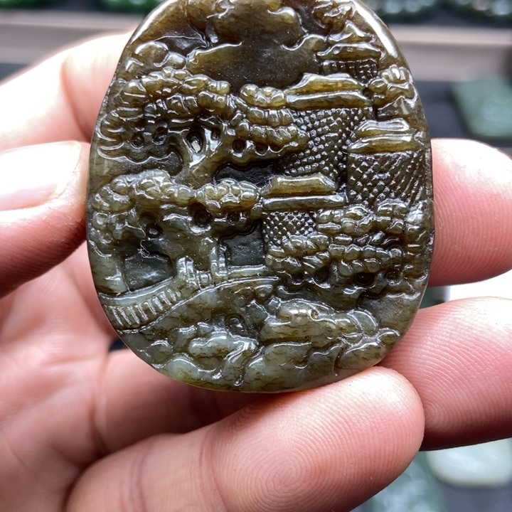 和田玉颈饰未镶嵌