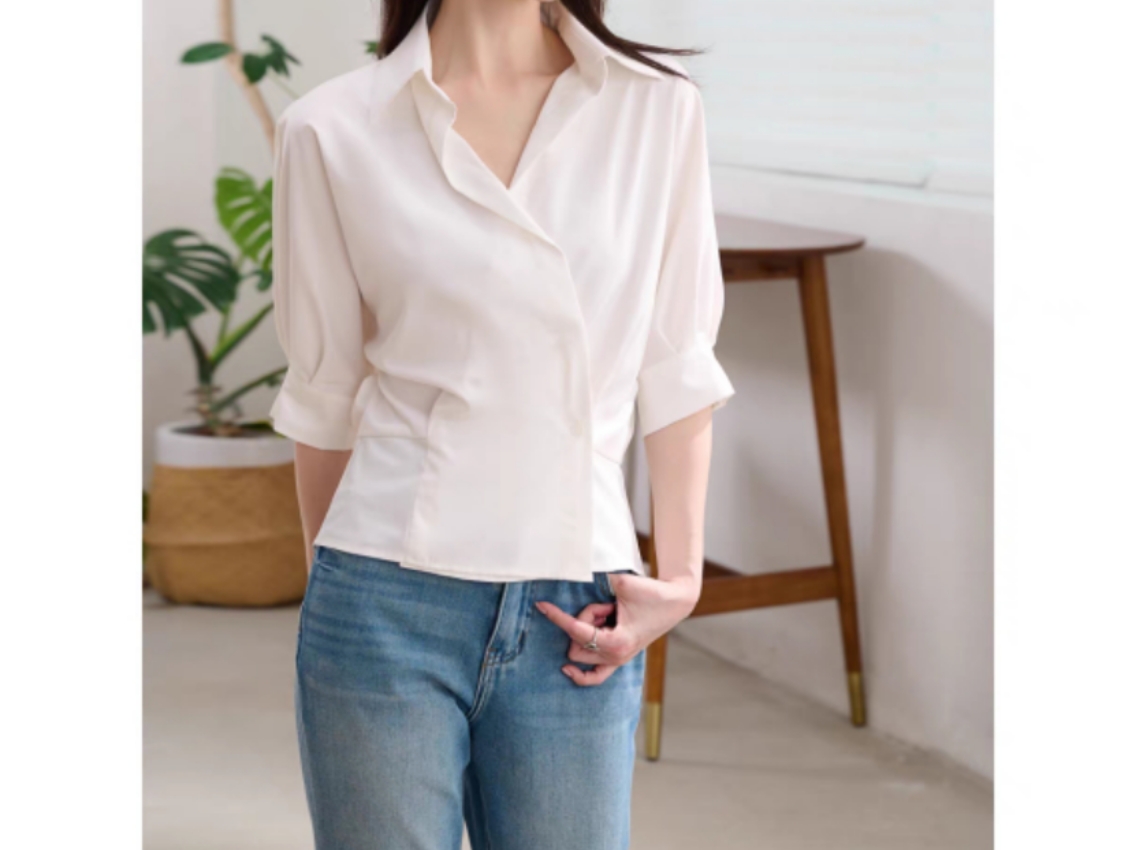 AUGNINE多巴胺夏 刚需收腰斜扣短袖衬衣