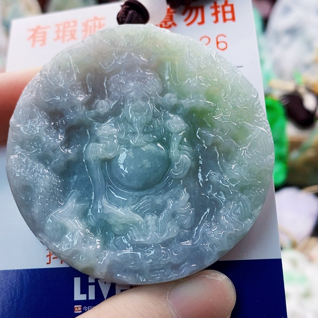 吊坠(不含链)未镶嵌翡翠
