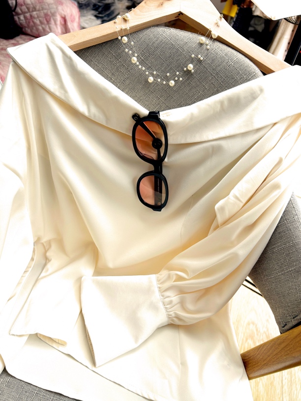 2025秋季新款洋气时尚上衣