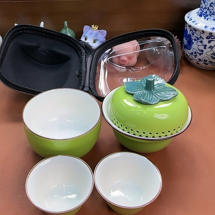 这个茶杯，真好看呀呀