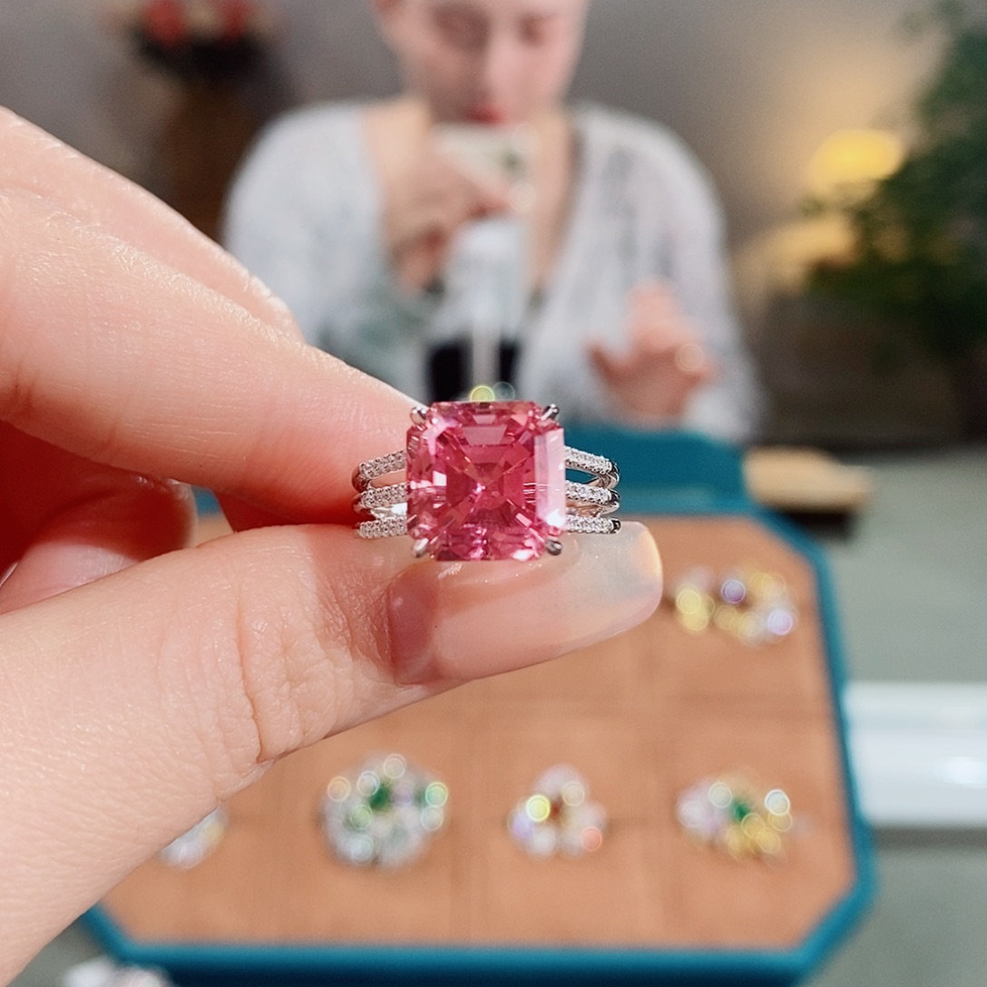 碧玺戒指18K金镶嵌6.58ct