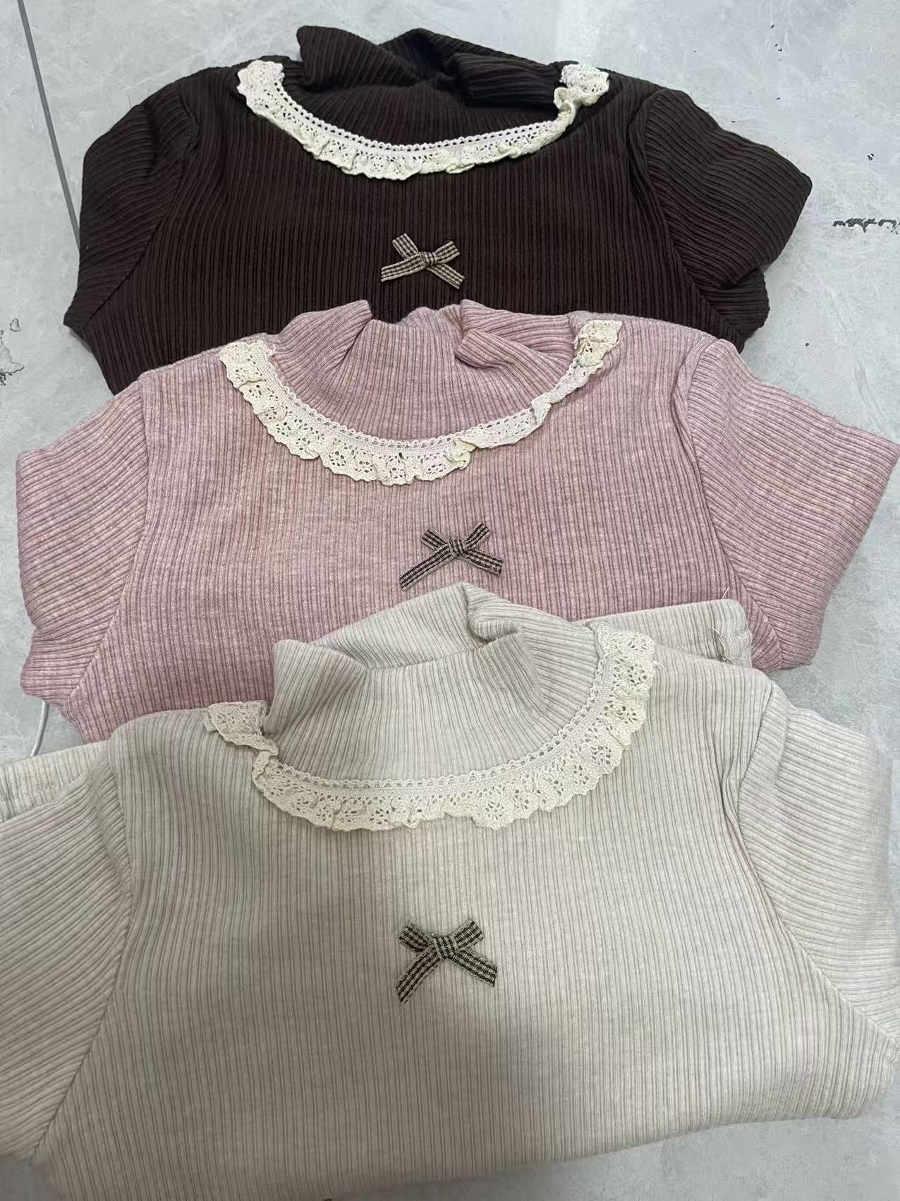 休闲风女宝时尚打底衫