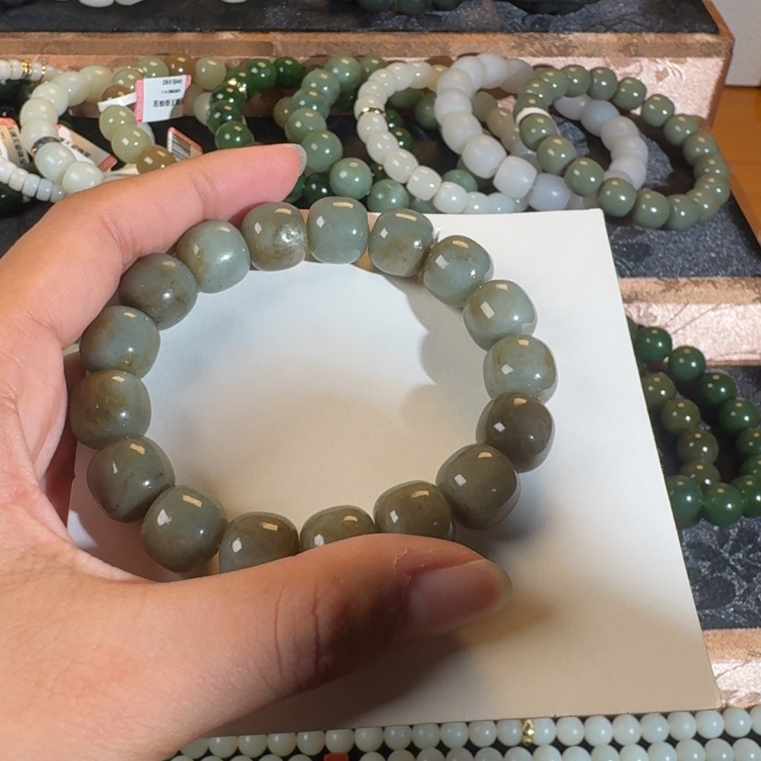 和田玉未镶嵌手链