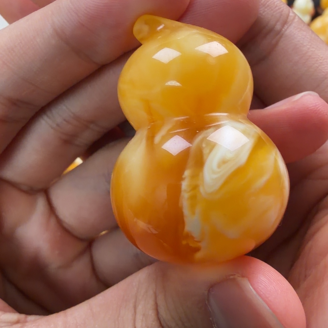 琥珀未镶嵌珠宝奇石21g