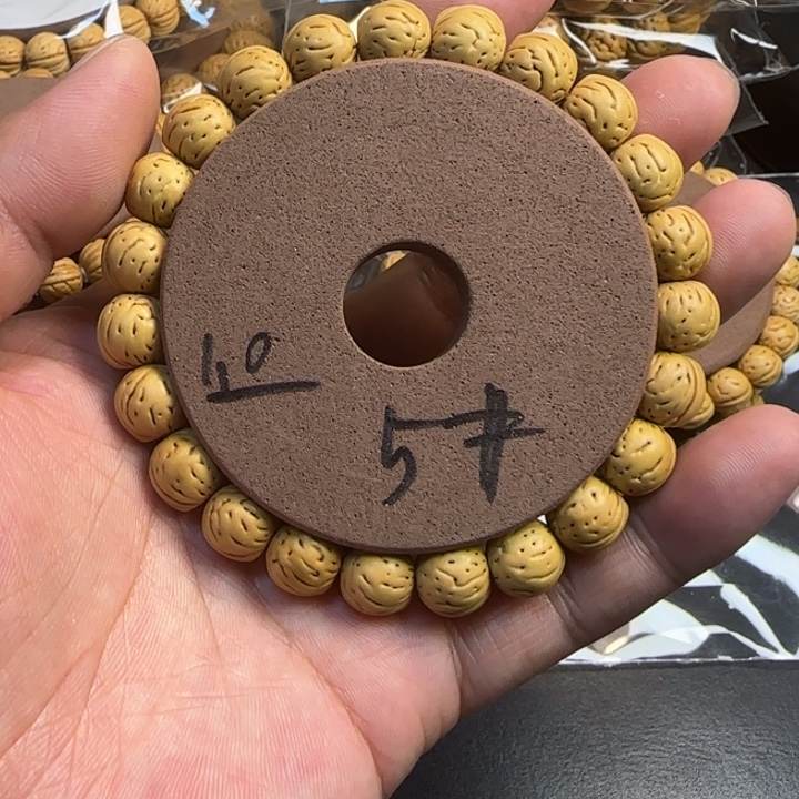 桃木桃核直播糖豆5号