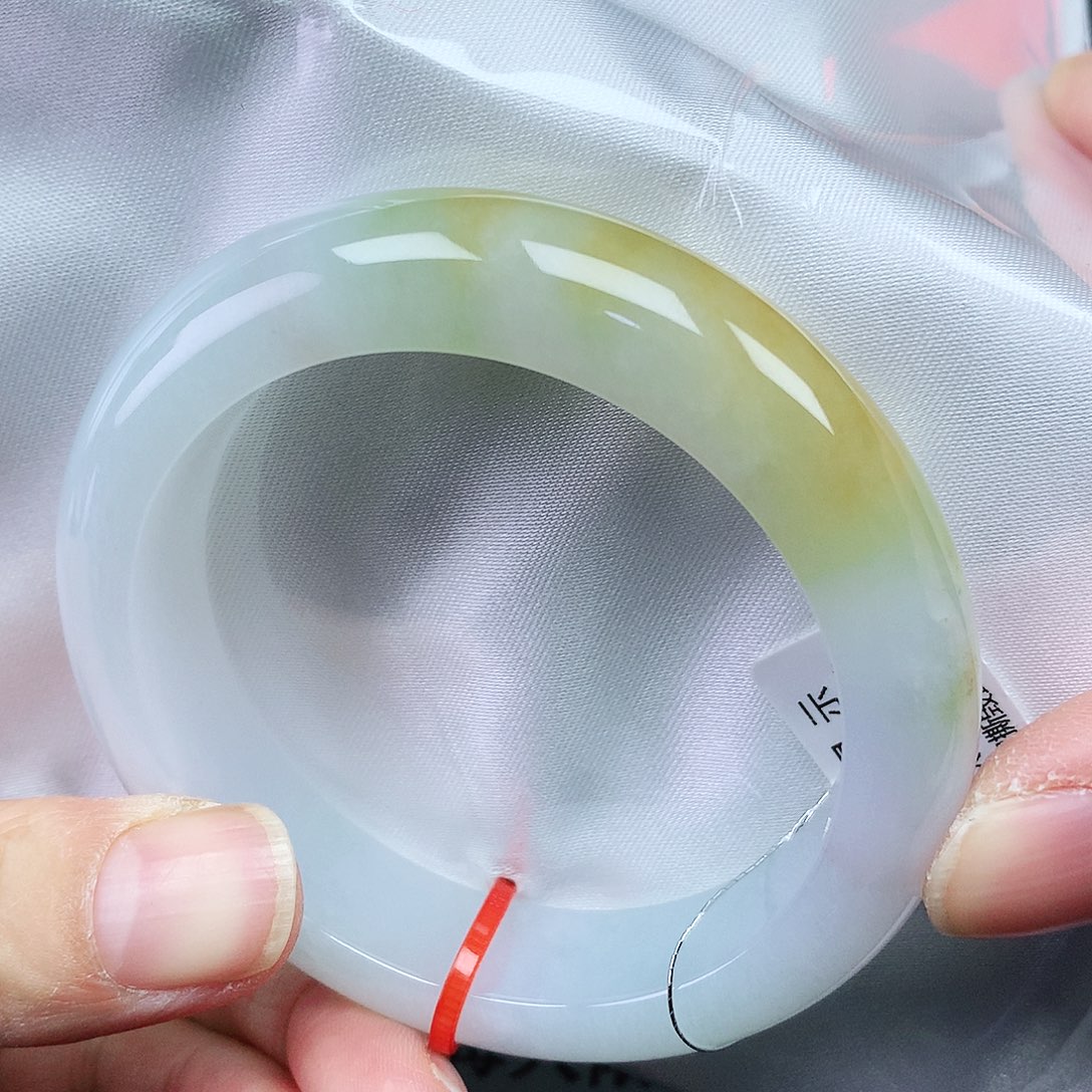 翡翠手镯未镶嵌51+圈