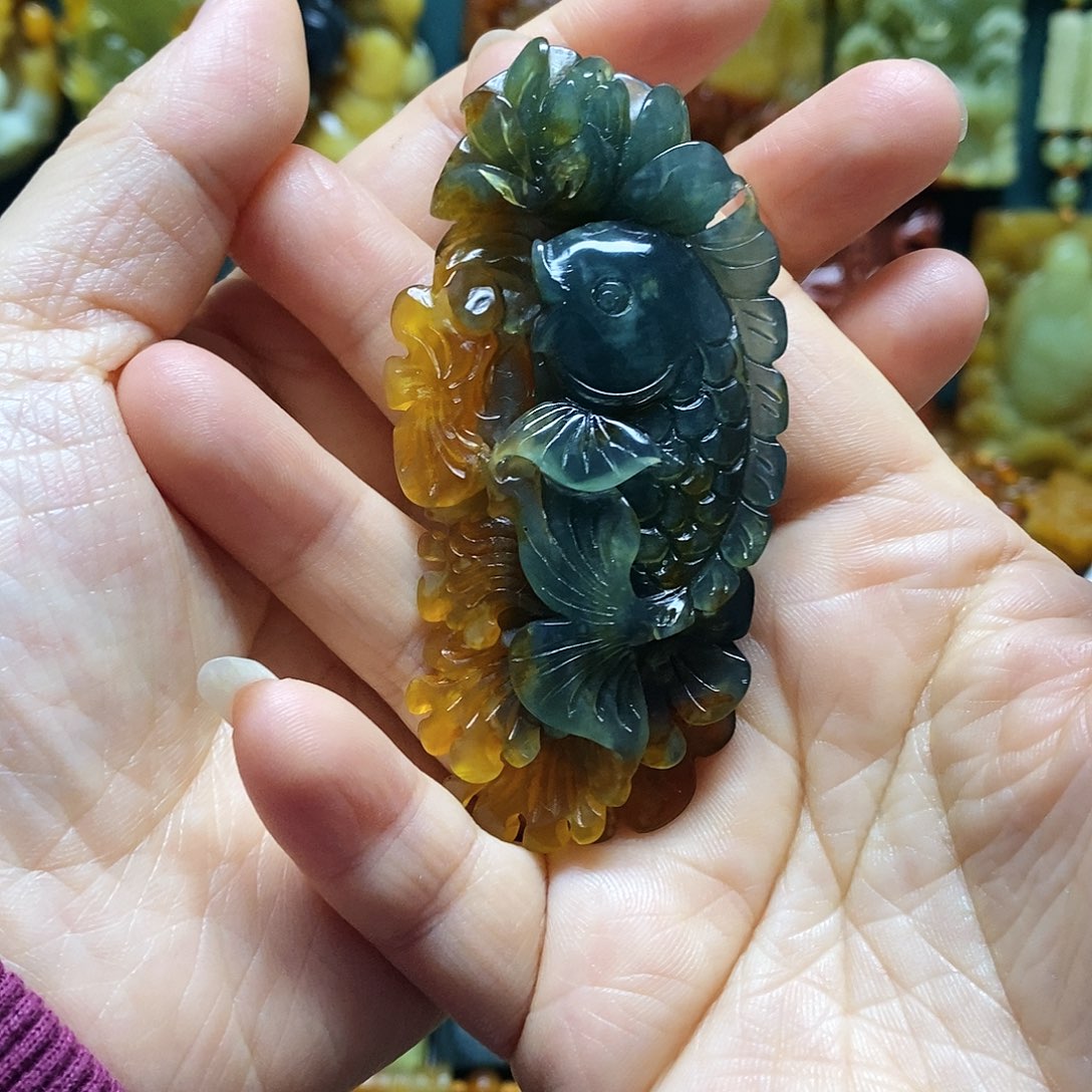 岫玉未镶嵌吊坠(赠链)