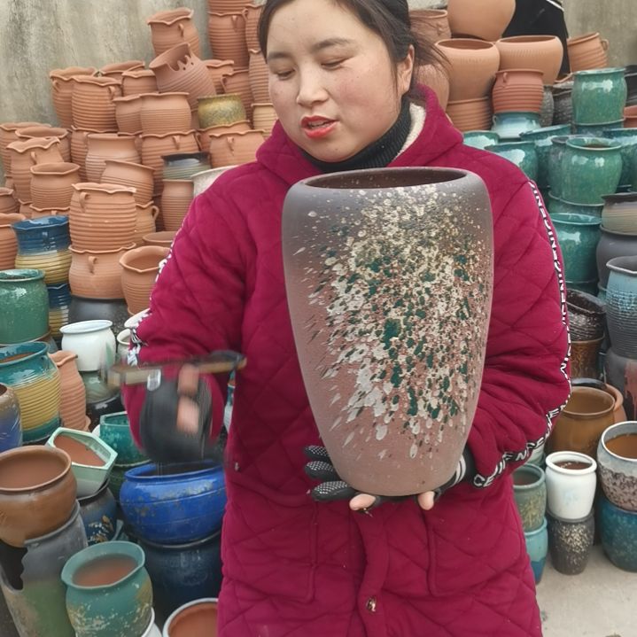 红陶口17高32一个盆子