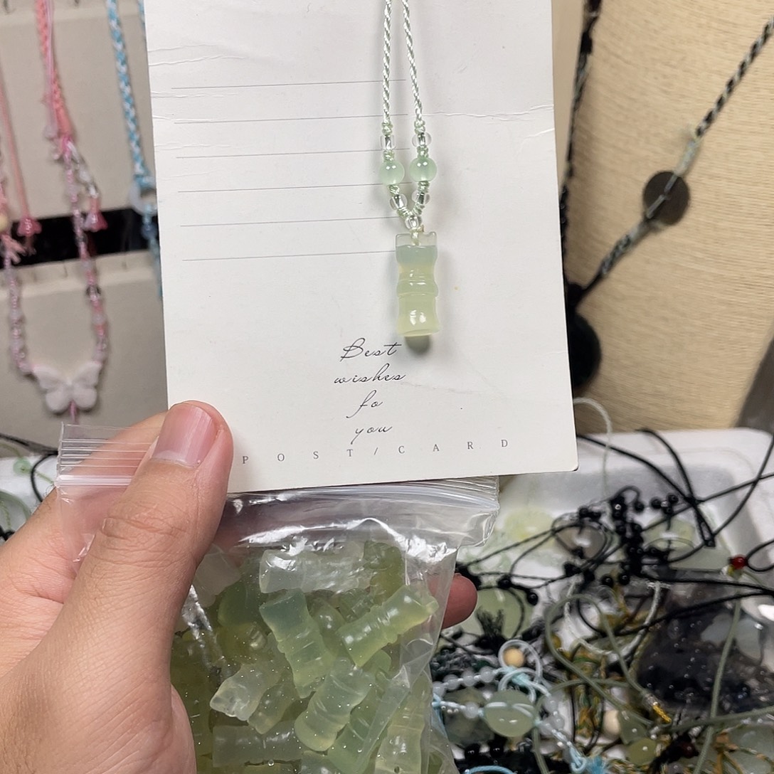 蛇纹石玉合金颈饰