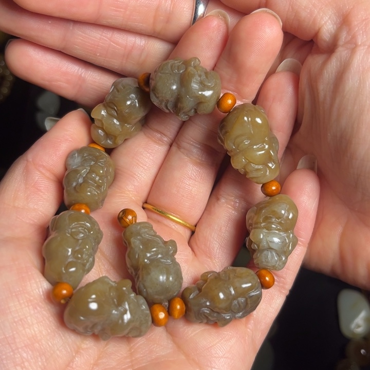 手链未镶嵌和田玉（糖玉）