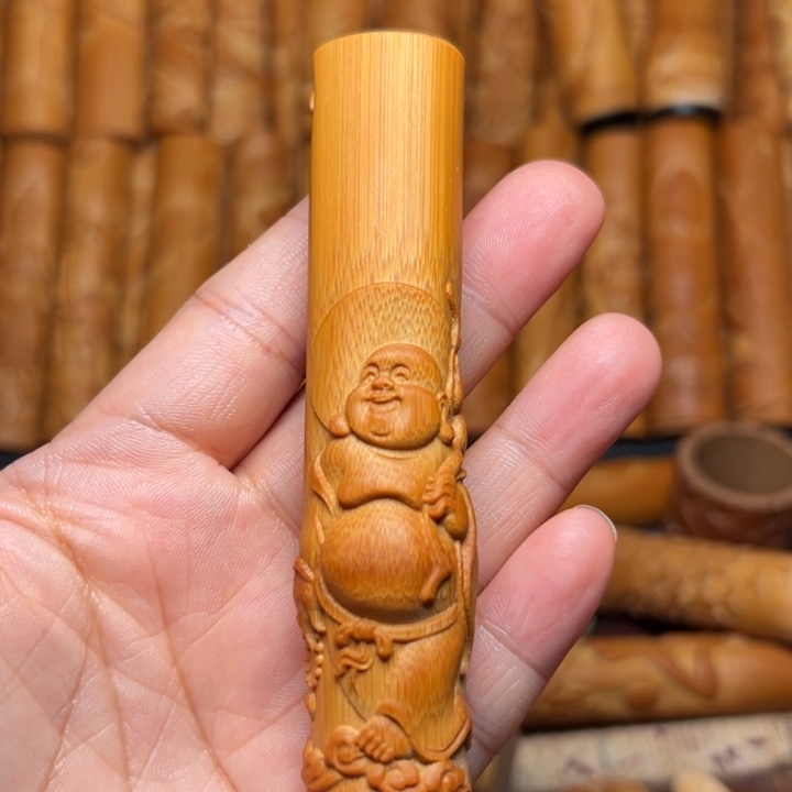 大***鹏实心竹雕刻手把件