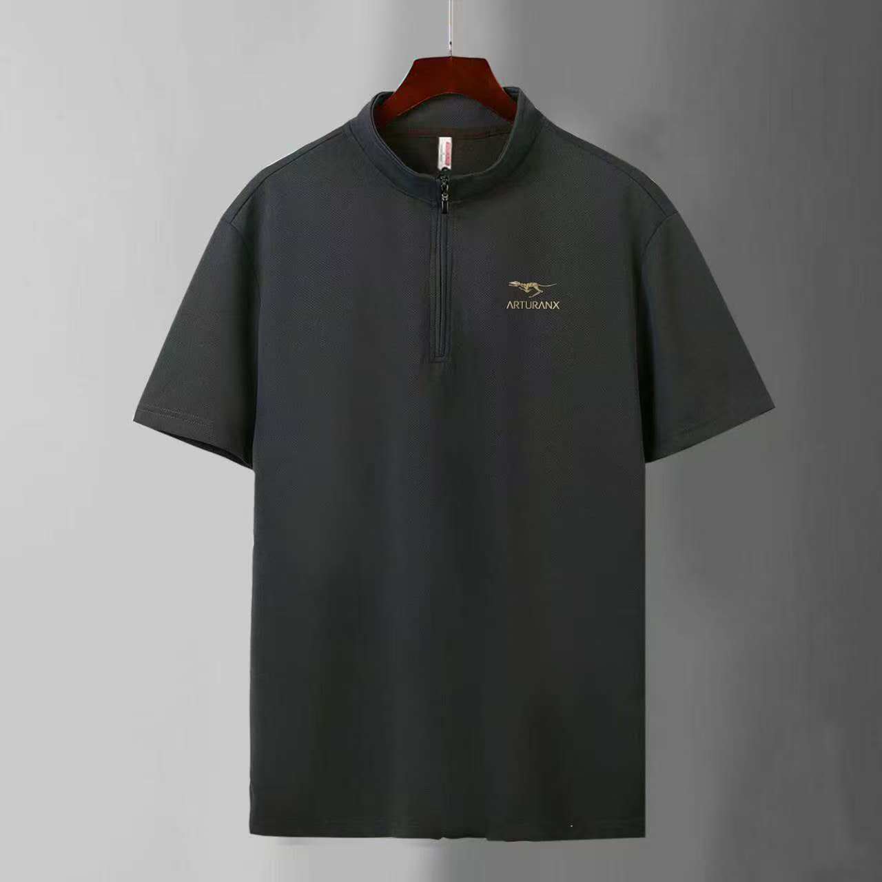 百搭透气立领短袖T恤555