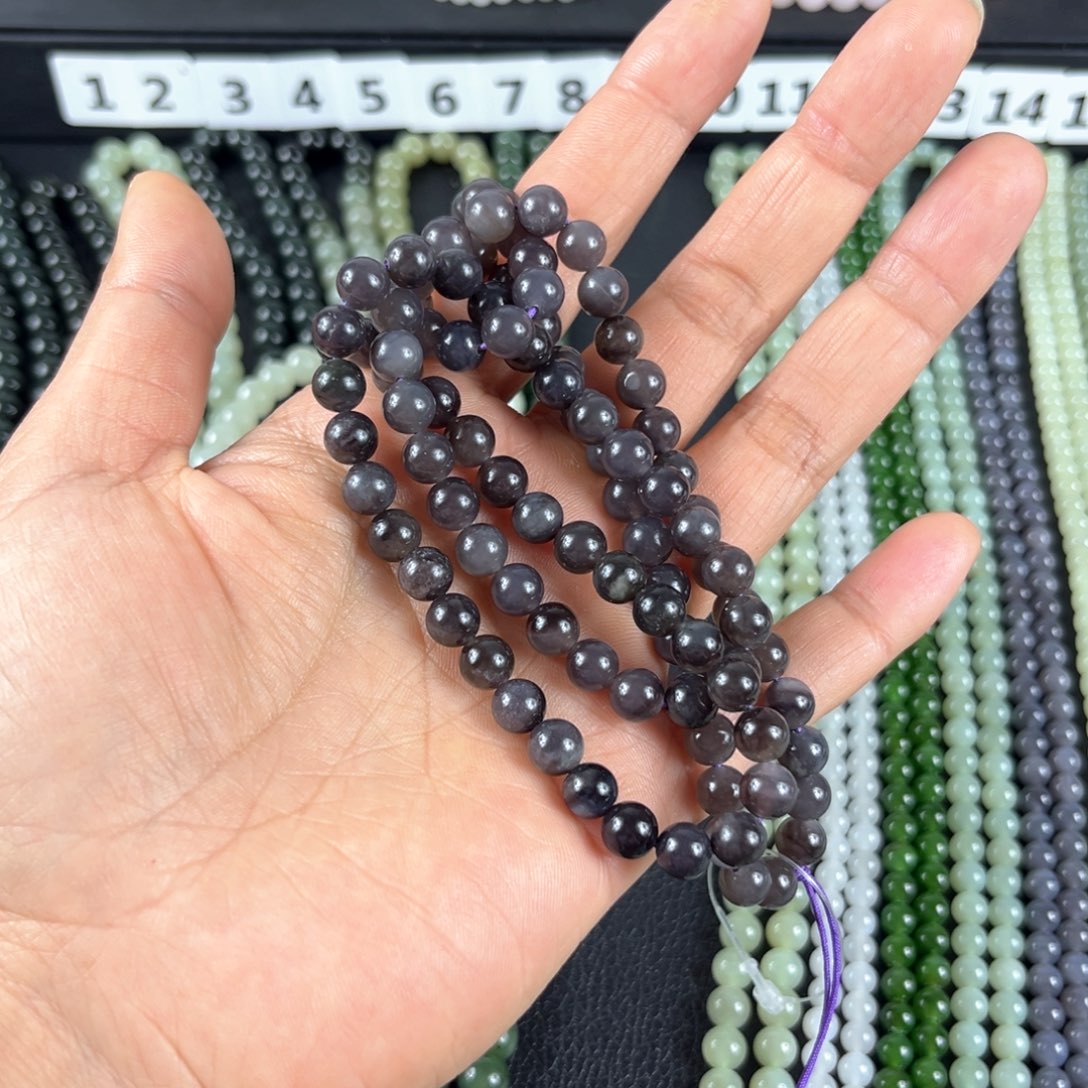 和田玉颈饰未镶嵌亮*