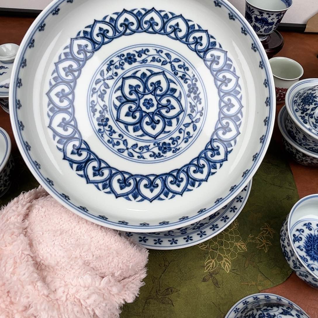 588955896996966999999