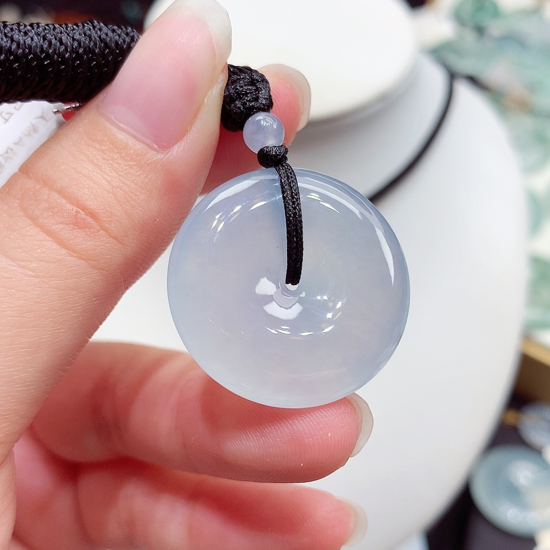 颈饰未镶嵌翡翠翡翠40，26/5.8