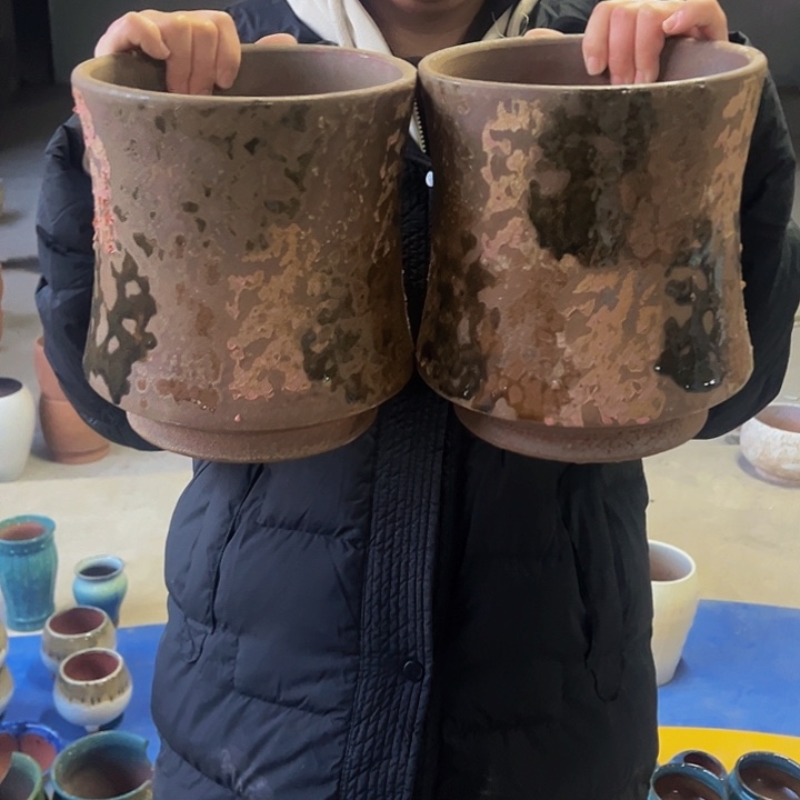 微瑕高度22厘米口径20厘米