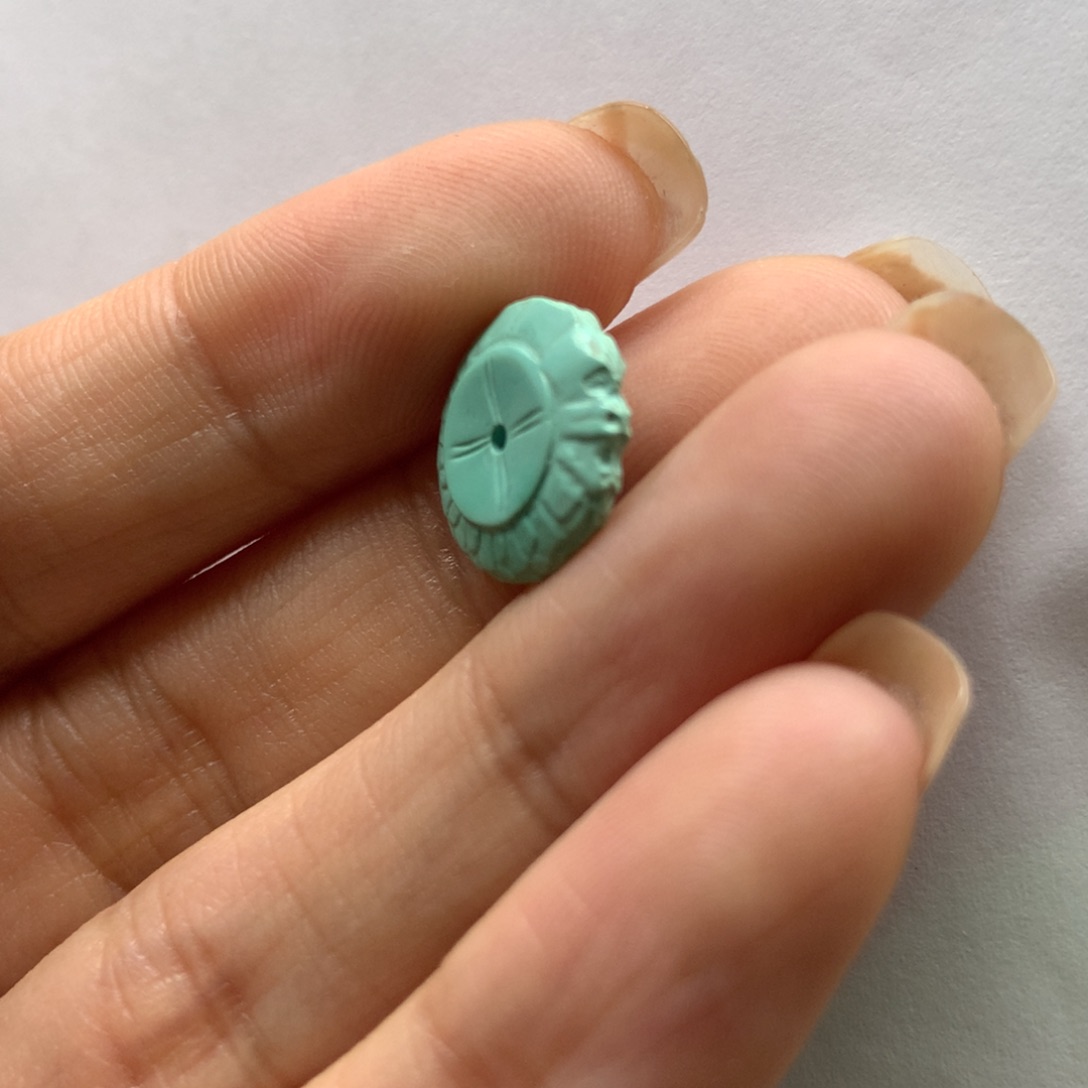 绿松石配饰未镶嵌