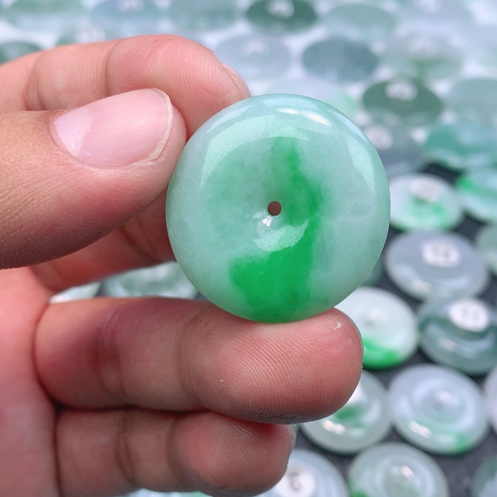 翡翠未镶嵌颈饰缅甸天然A货翡翠29.6-6.0